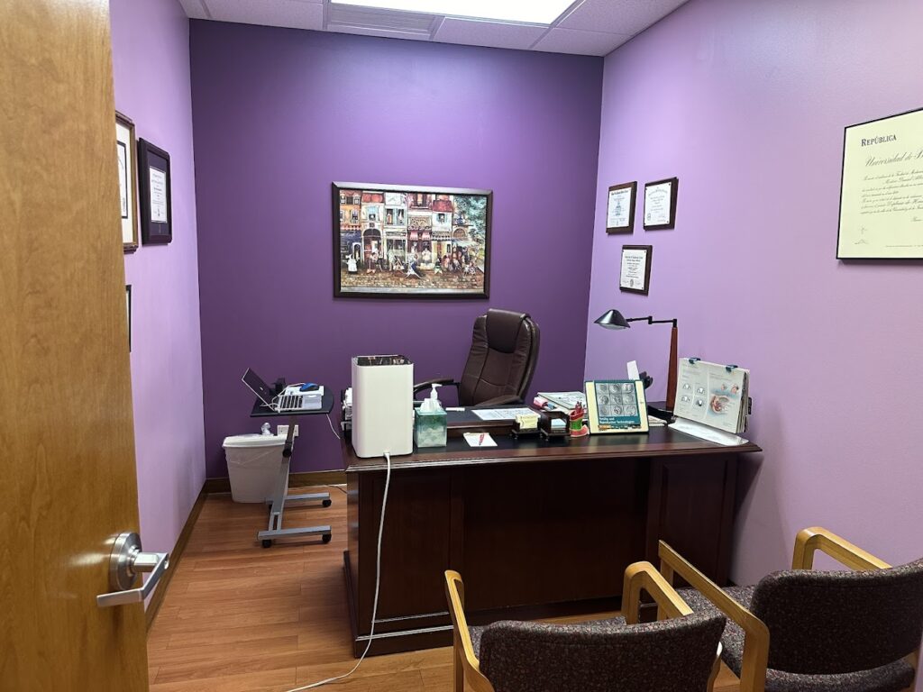 Daniel Rostein, MD, SC gallery photo