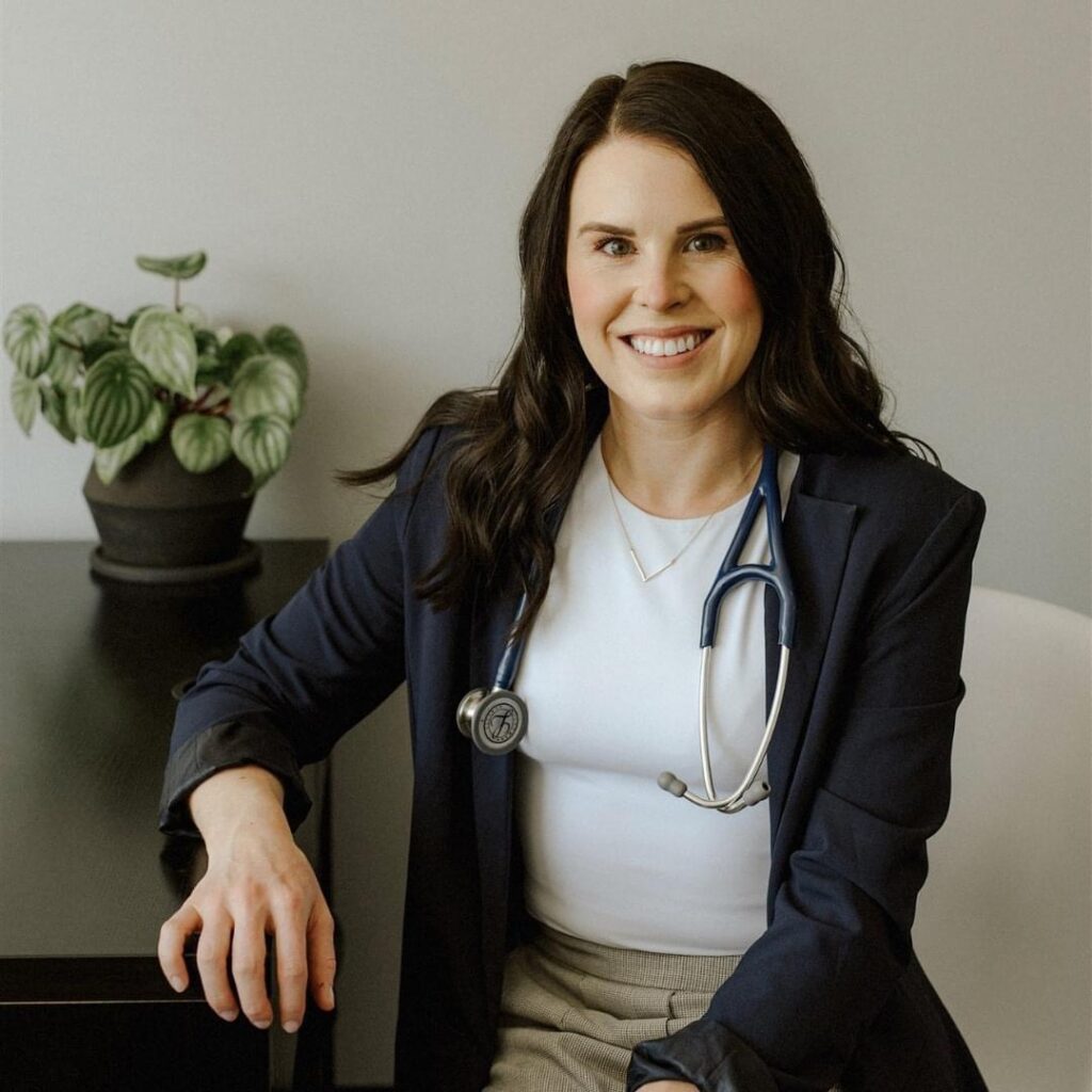 Dr. Laura Nicholas, ND | Women’s Health & Fertility gallery photo